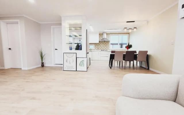 Grand open Hongdae houes 4bdr 2bth