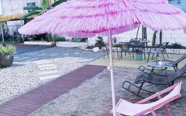 Qili Homestay (Shiluokou Beach Branch)