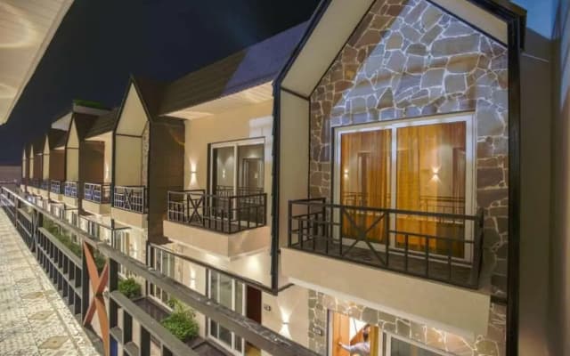 Greenwood Villa by Levelup