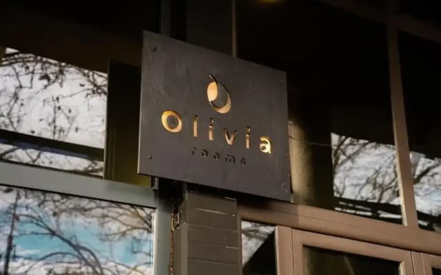 Olivia Rooms