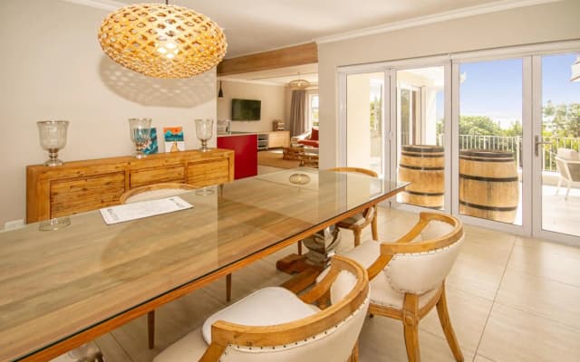 Luxury, modern double story beach house