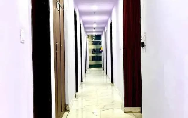 Hotel Star Inn