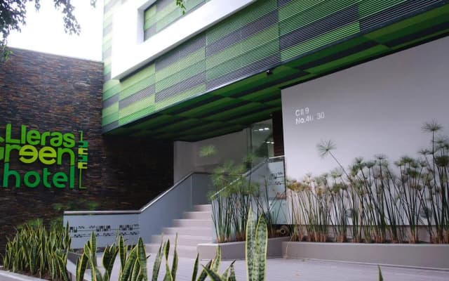 Lleras Green Hotel