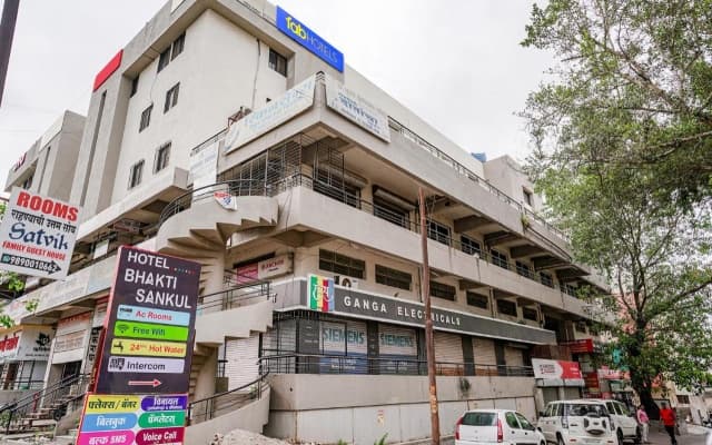 Fabhotel Bhakti Sankul