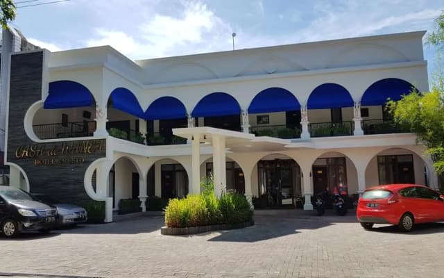 Casa de Wanea Hotel & Resto