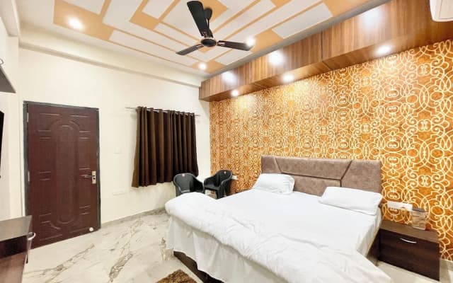 Hotel Sunayana Guest House - Varanasi
