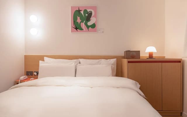 Anook Hotel Guri