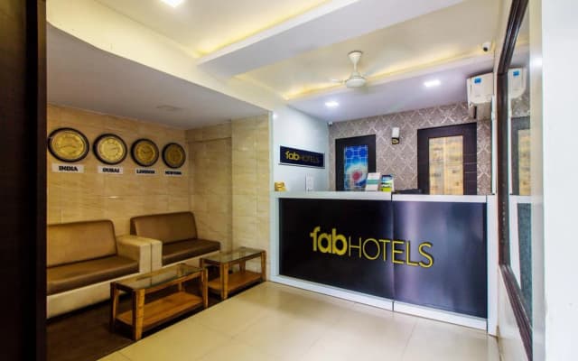 FabHotel Time Square Thane West