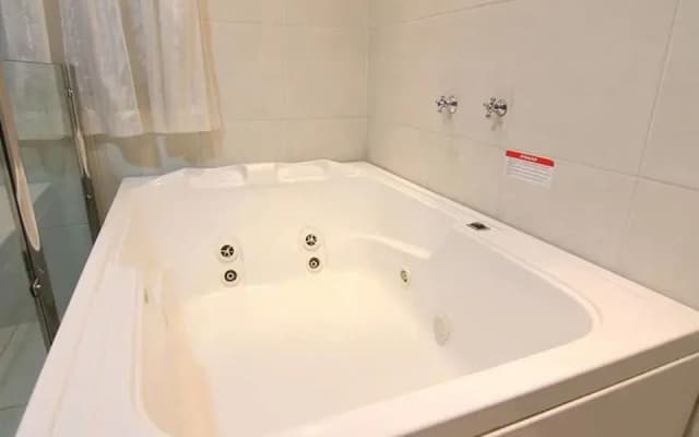 David Plaza Hotel