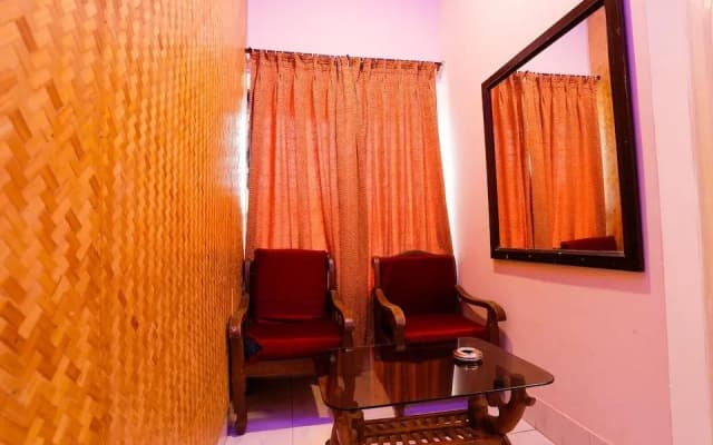 Hotel Santiniketan