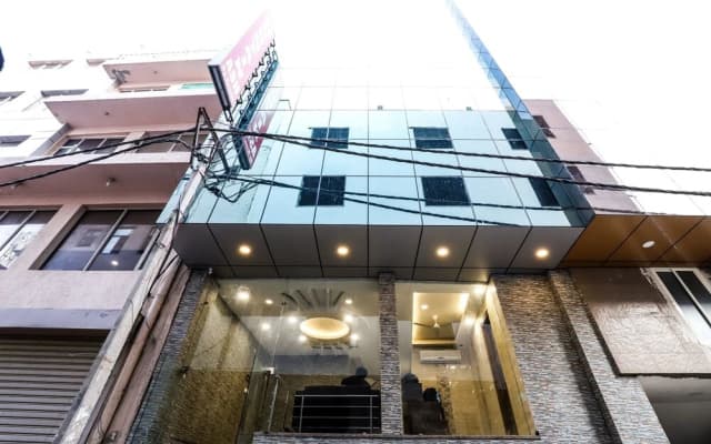 Hotel Krone Delhi