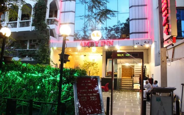Hotel Amby Inn by Quadis - Lajpat Nagar