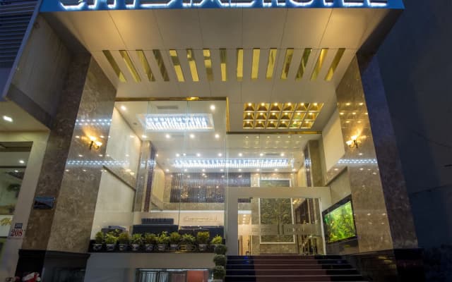 Crystal Hotel Da Nang