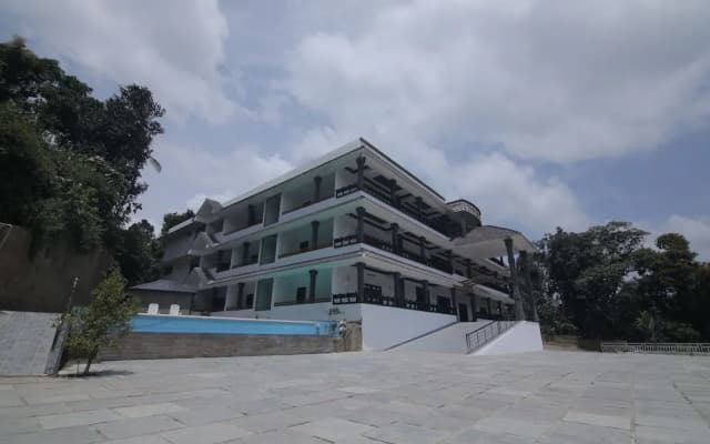 Periyarmountainpalace