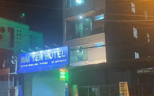 Hai Yen Hotel Pleiku by Bay Luxury
