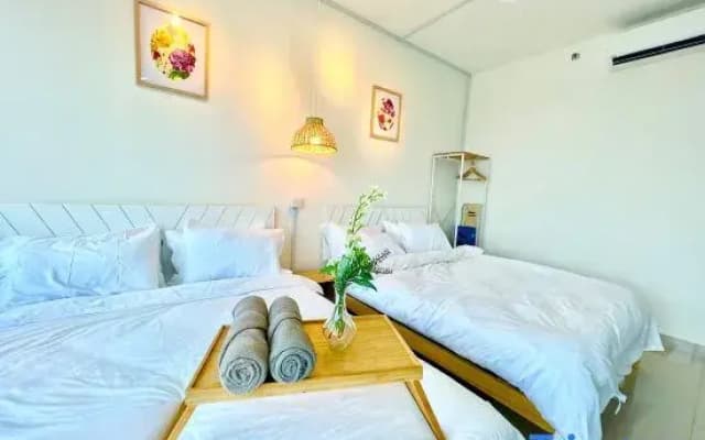 L 1-5Pax Cozy 3Bed Setia Alam Trefoil Wifi SmartTV