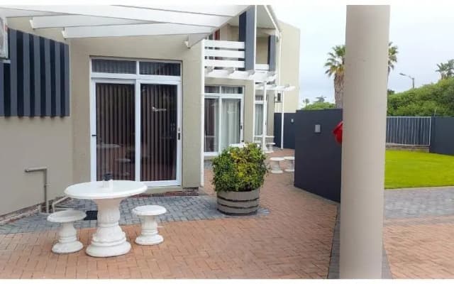 Beachwood Inn Melkbosstrand