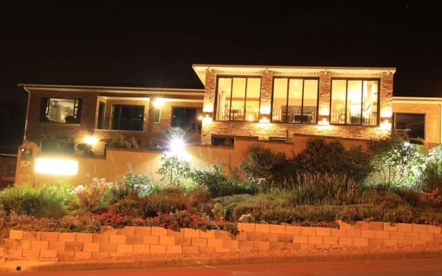 Bay View Guest House Somerset West
