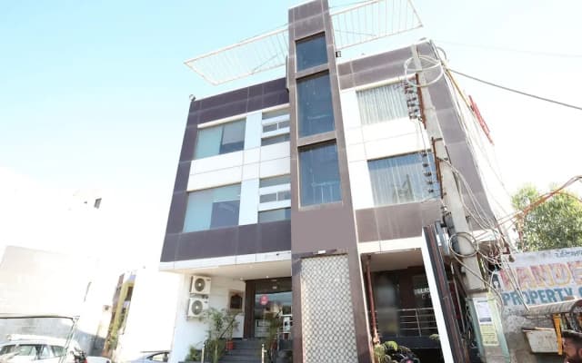 OYO Rooms Patiala Road Zirakpur