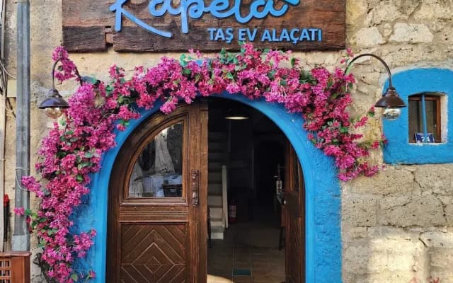 Kapela Tas Otel Alacatı