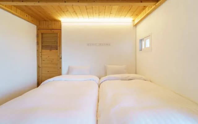 Sokcho Donbangseock Pension