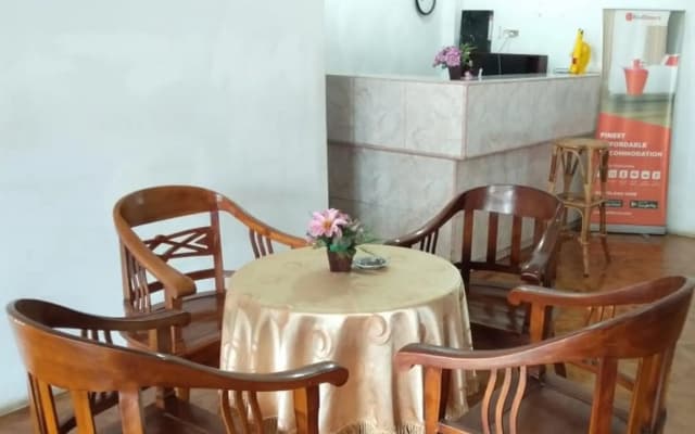 RedDoorz near Silampari Airport Lubuk Linggau