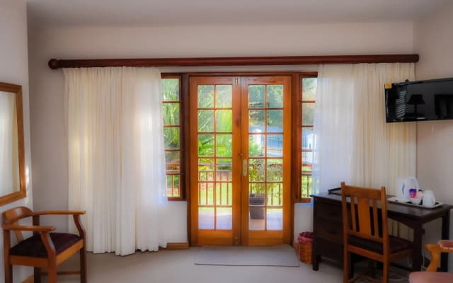 Aan De Bergen Guesthouse South Africa