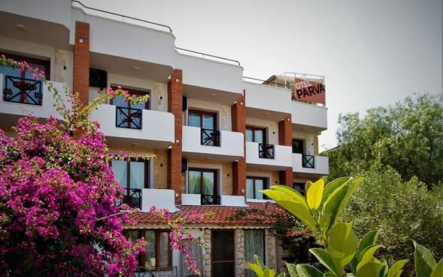 Parva Port Hotel