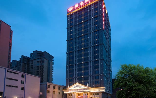 Vienna Hotel Jieyang Rongjiang New City