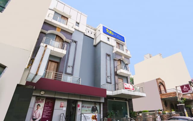 Hotel Royal Touch