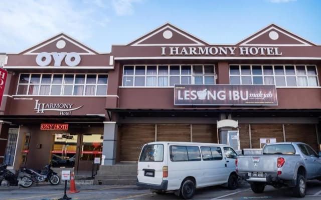 OYO 960 I Harmony Hotel