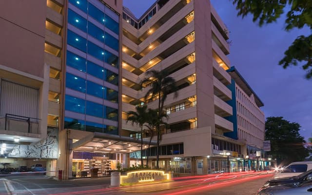 Tropicana Suites