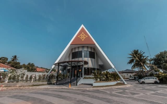 Nemuru Villa Ubud Anyer