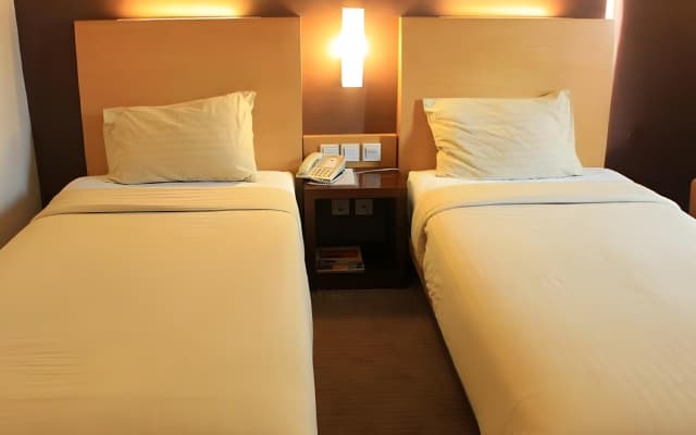 Simpang Lima Residence