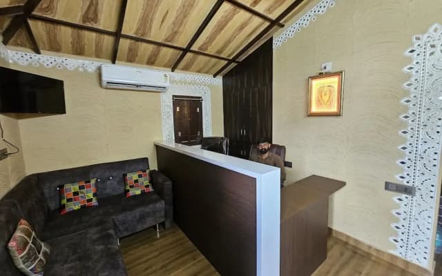 Stayguru The Kutch House