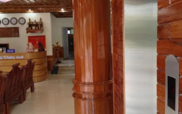 Khanh Phuong Hotel