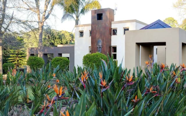 Lily Pond Country Lodge