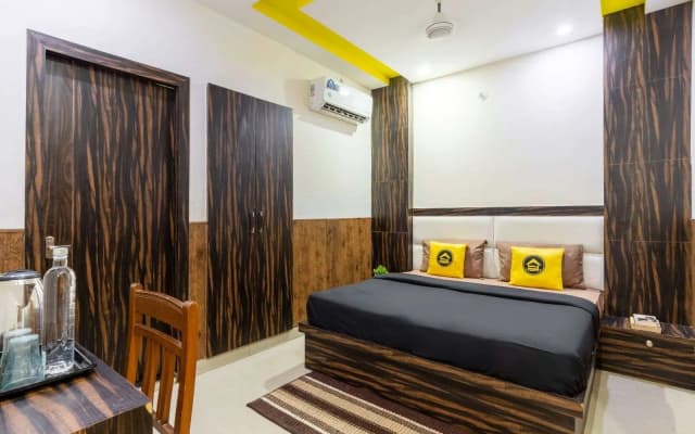 The Hosteller Agra