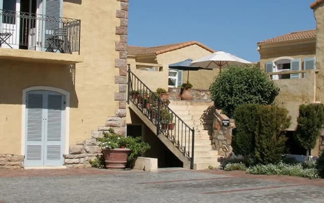 Auberge Burgundy Guest House