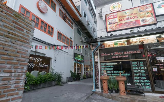 Hangover Inn