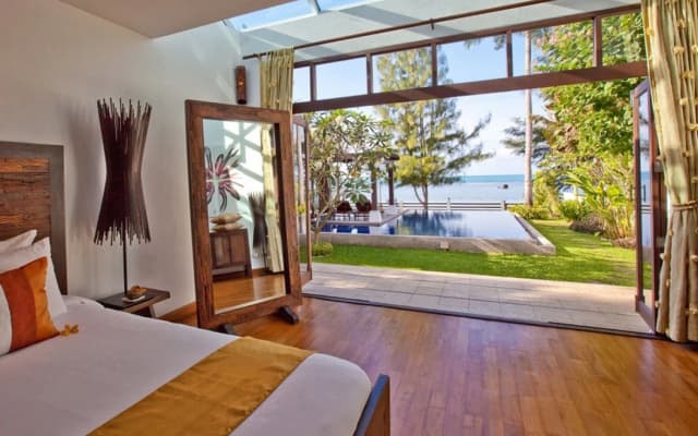 The Emerald Beach Villa 4