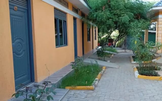 Lolac Hotel