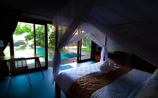 Coco Garden Pool Villas