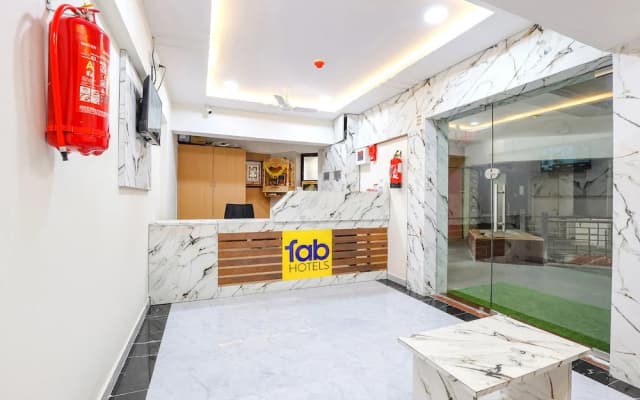 Fabhotel Crystal I