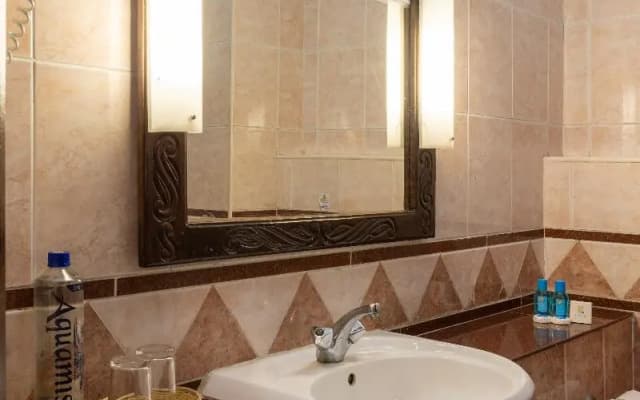 Sentrim Castle Royal Hotel