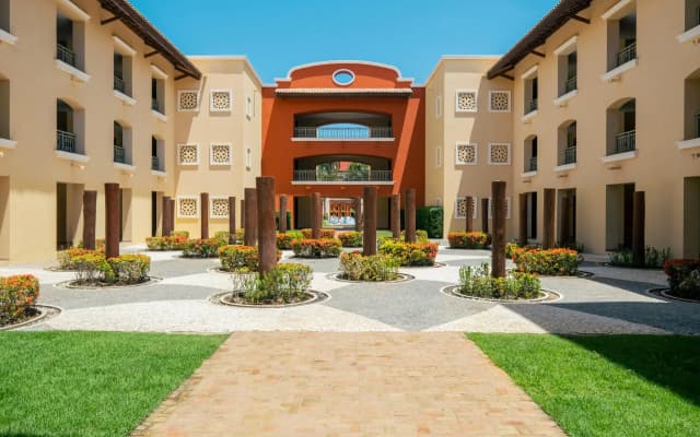 Iberostar Waves Bahia - All Inclusive