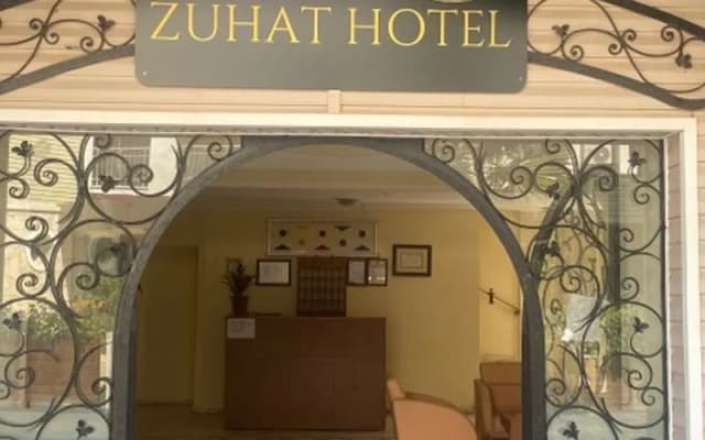 Zuhat Otel