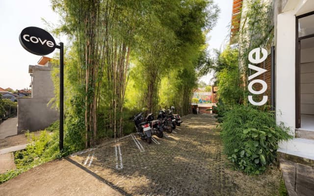 Cove Wong Village