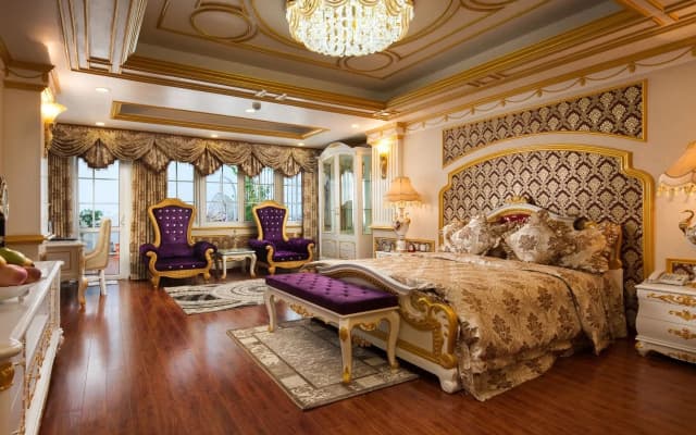 Boss Legend Hotel