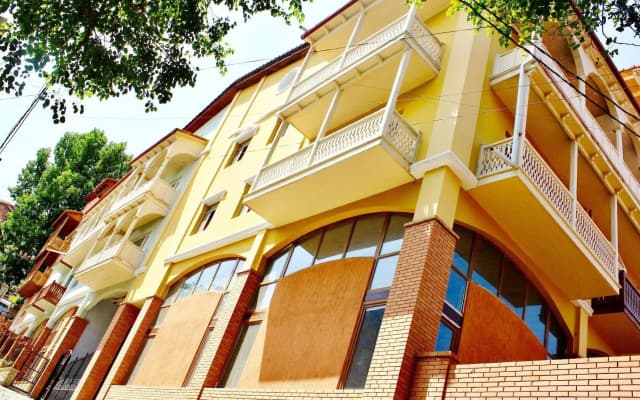 Гостиница Red Fox Guesthouse